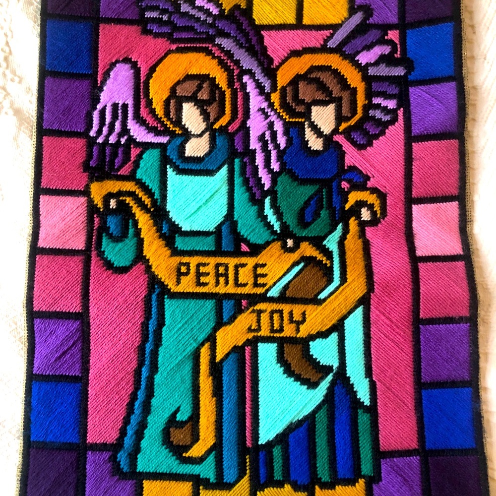 Beautiful Vibrant Handstitched Christmas Tapestry - 14x18
